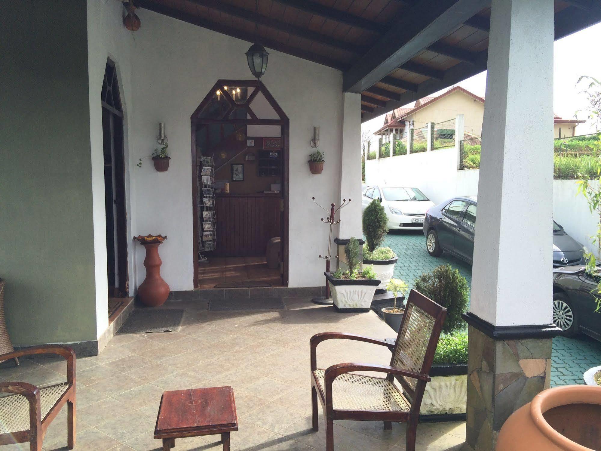 Binota Hotel Nuwara Eliya Exterior photo